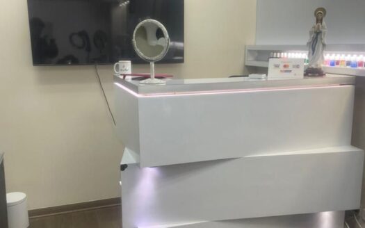 Derecho a llave de Salón de Belleza & Spa y en Providencia
